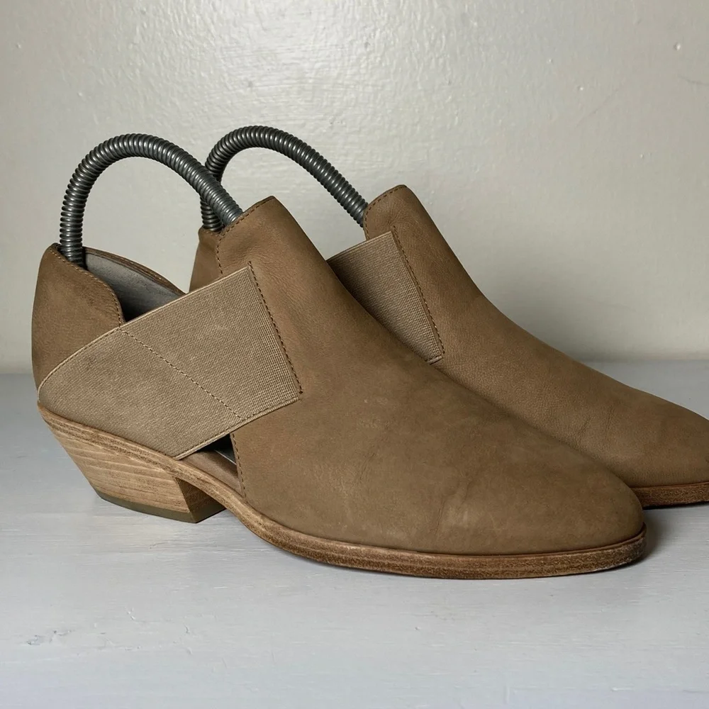 Eileen Fisher Vero Cuoio Evan Tan Soft Leather Ankle Booties Boots, Size 7 - Picture 1 of 15